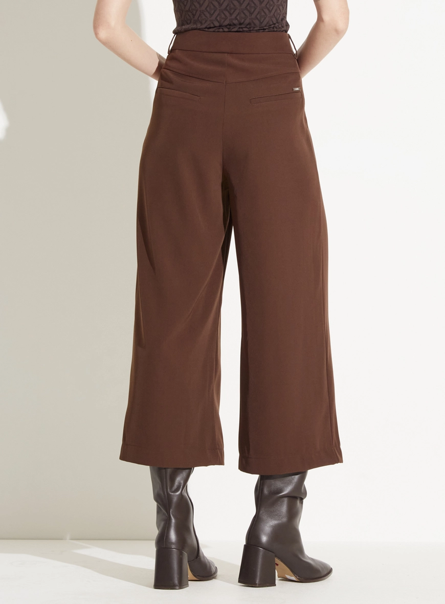 Calça Feminina Alfaiataria Pantacourt Marrom 4