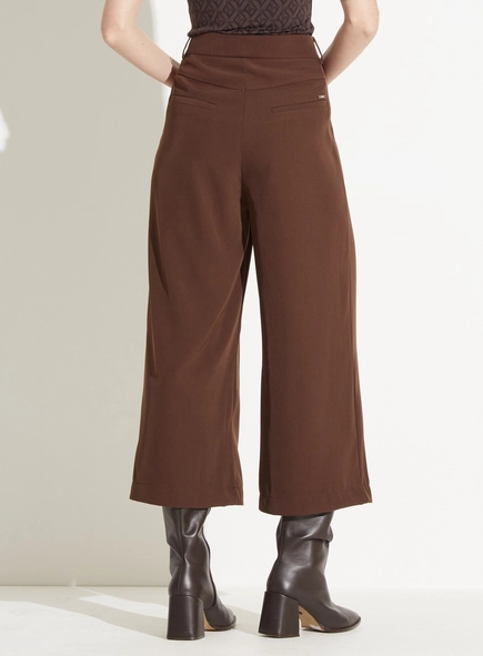 Calça Feminina Alfaiataria Pantacourt