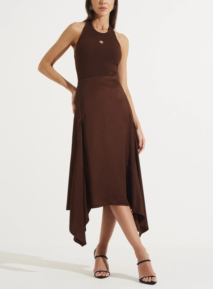 Saia Midi Fluída Com Assimetria