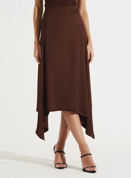 Saia Midi Fluída Com Assimetria