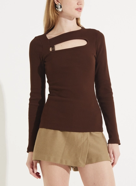 Blusa Feminina Canelada Decote Geométrico