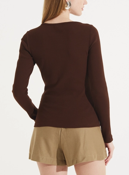 Blusa Feminina Canelada Decote Geométrico