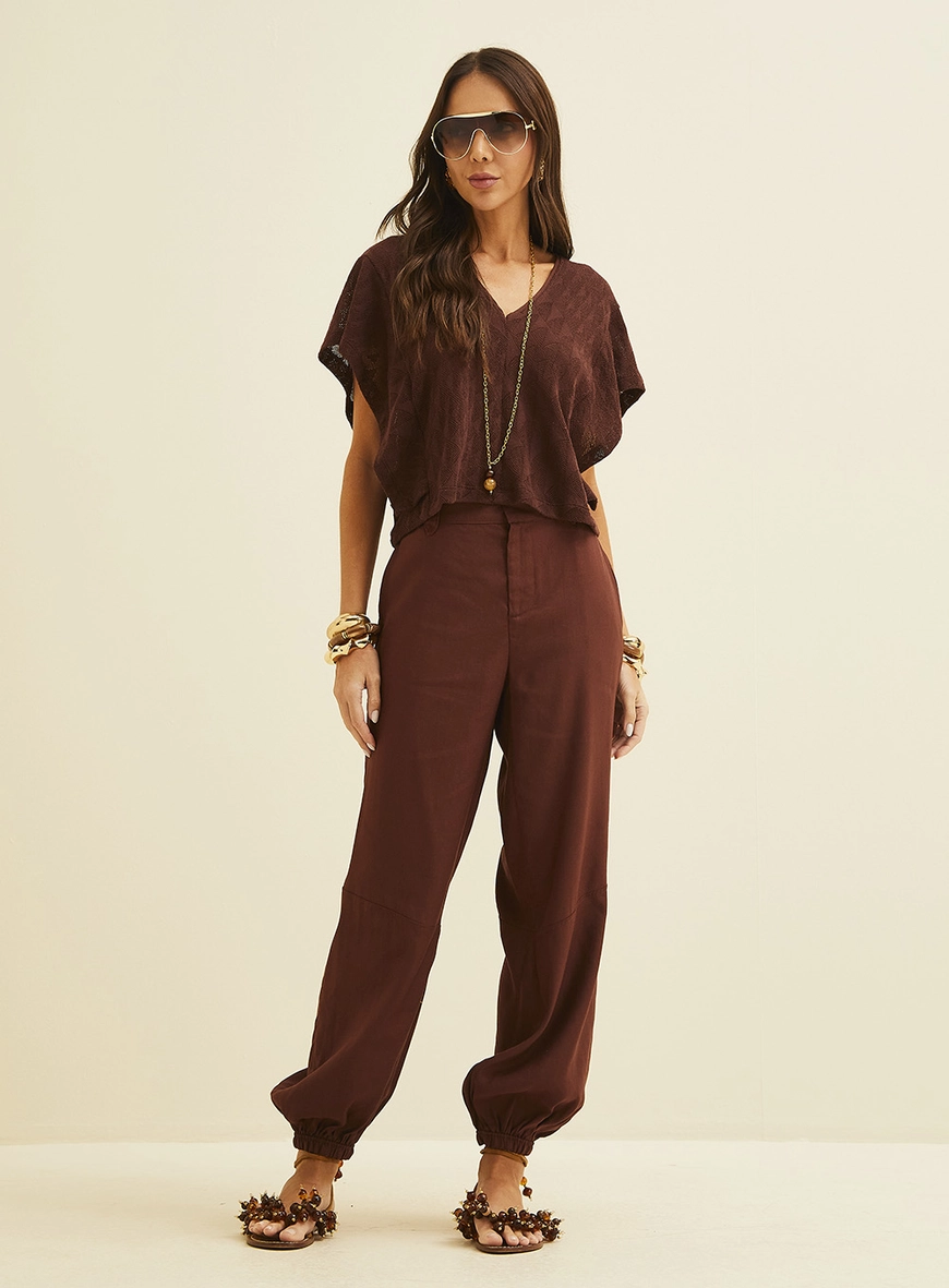 Blusa Em Tricô Solta Gola V Marrom 1