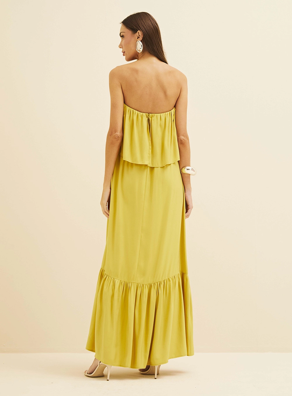 Vestido Longo Amplo Com Babados Amarelo 4