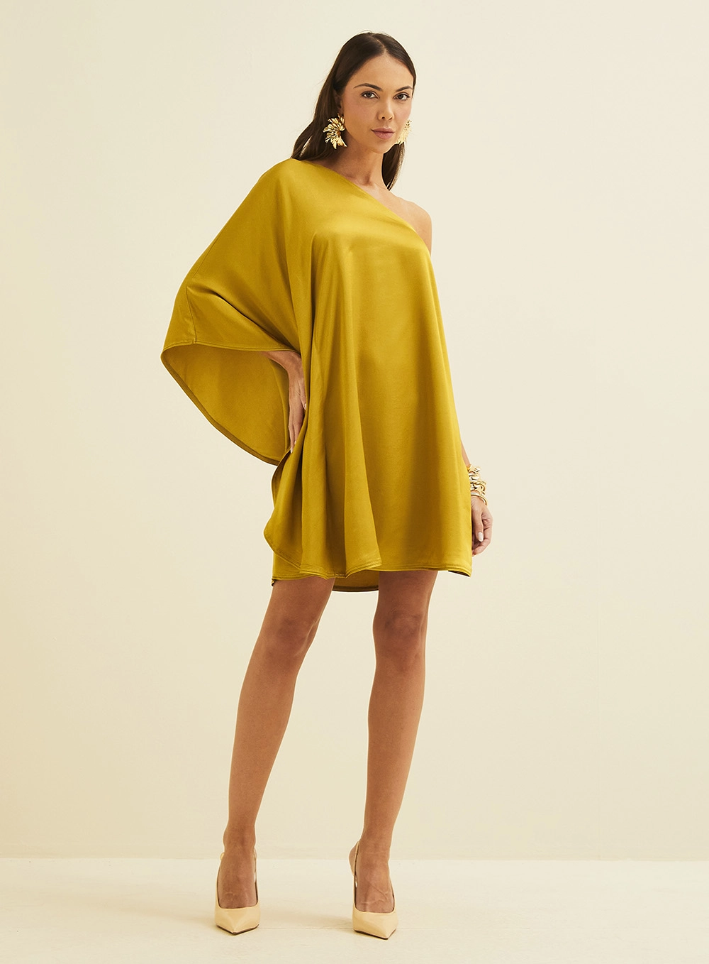 Vestido Um Ombro Acetinado Marrom Ebbela 1