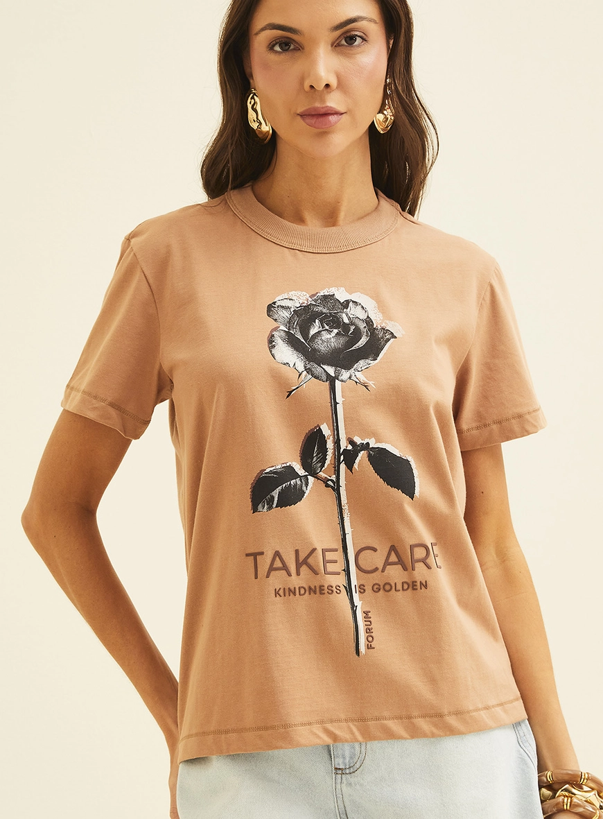 Camiseta Boy Com Estampa Marrom 3