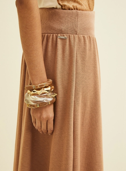 Saia Midi Em Tricô Godê Solta