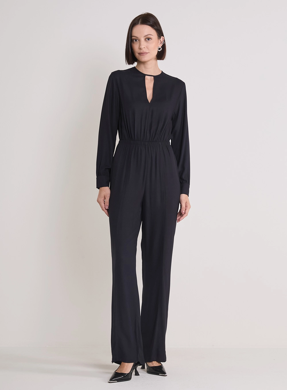 Macacão Alongado Cós Com Elástico Preto 4