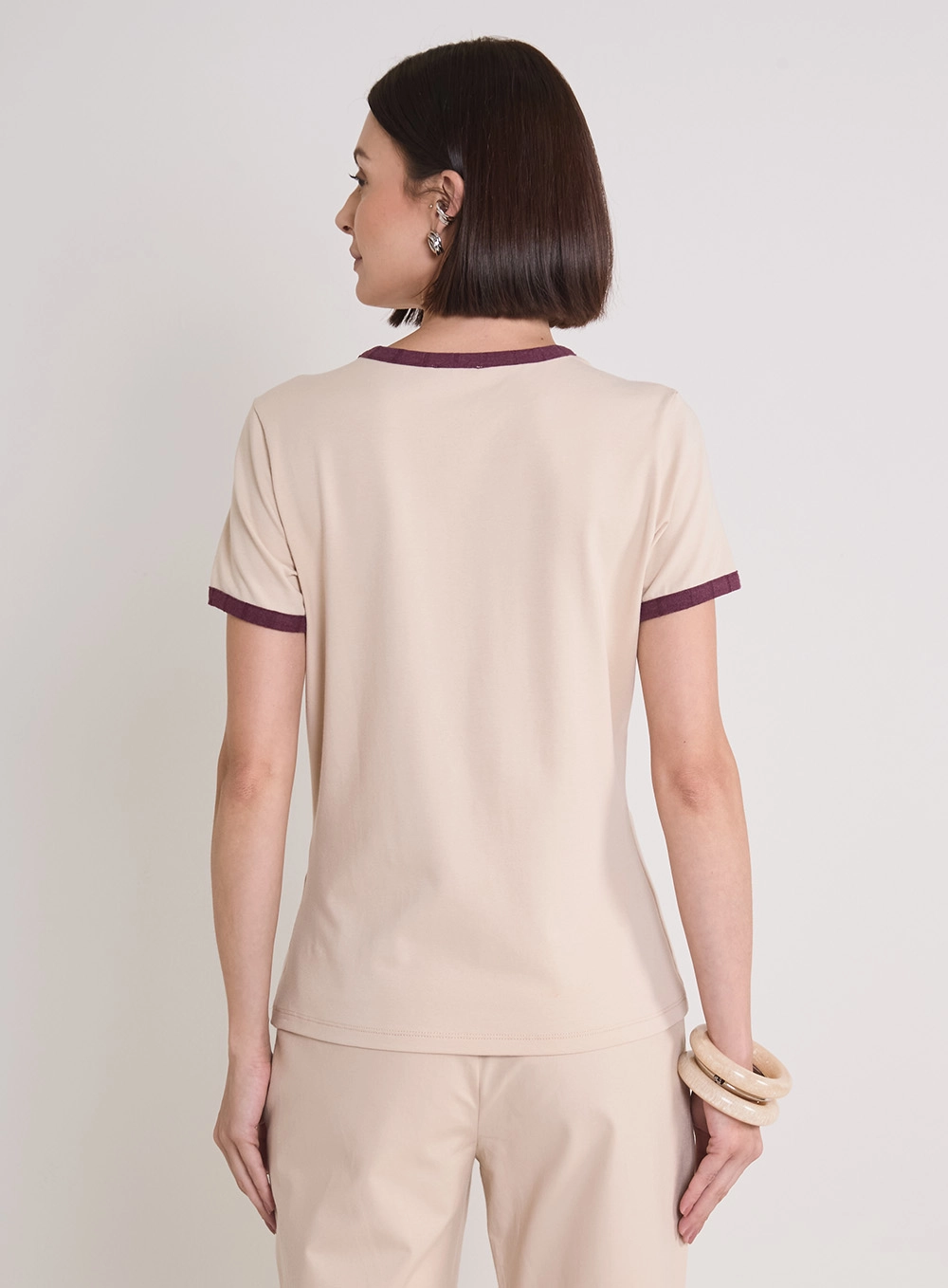 Camiseta Feminina Com Detalhes - Fran Bege 2