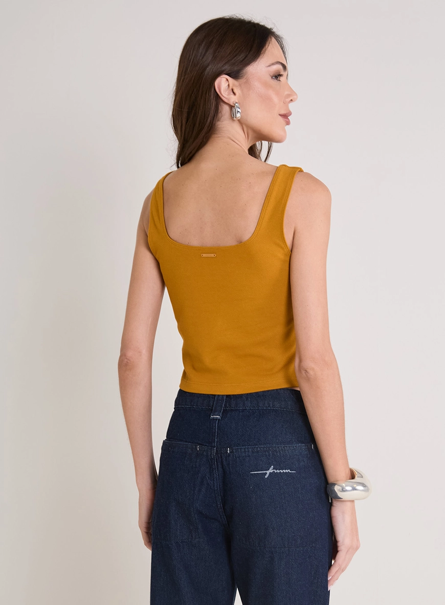 Top Justo Decote Quadrado Amarelo 2