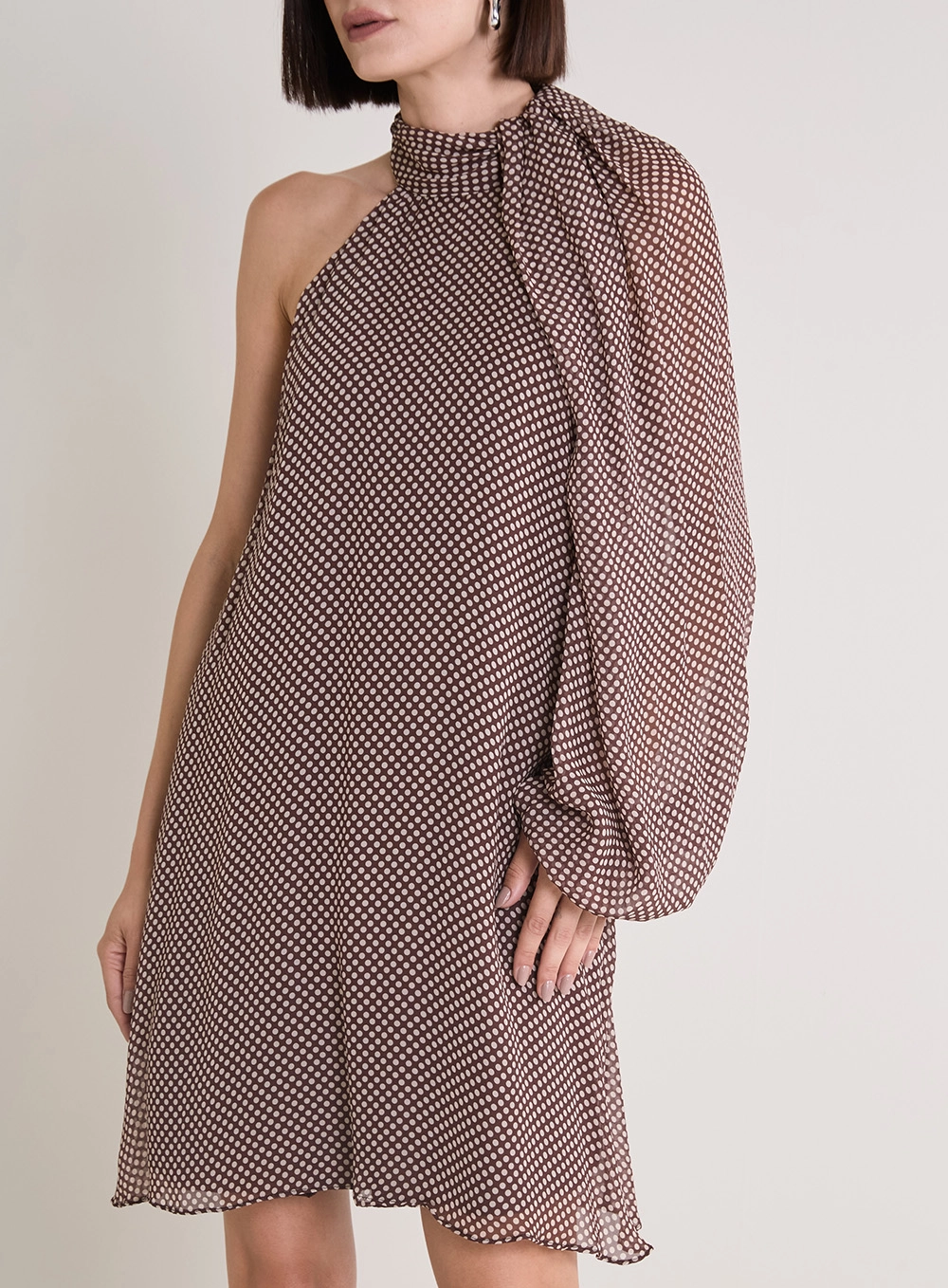 Vestido Curto Com Manga Única Estampado Estampados 3