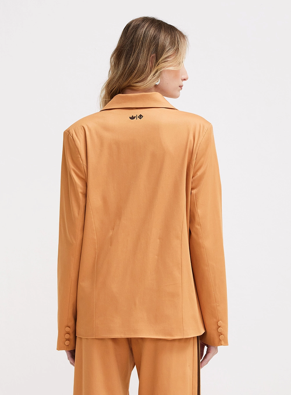 Blazer Alfaiataria Feminino Reto - Forum | Adidas Bege 3