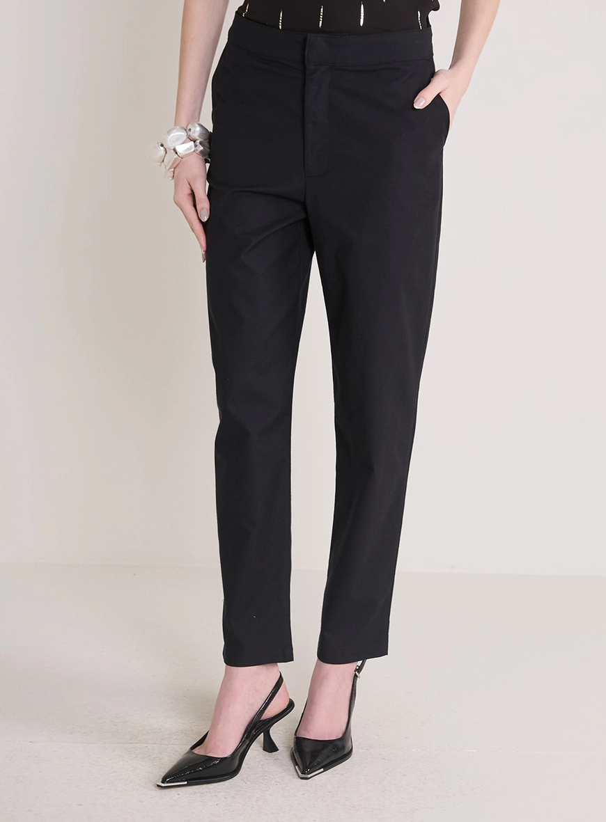 Calça Feminina Alfaiataria Slim Preto 2