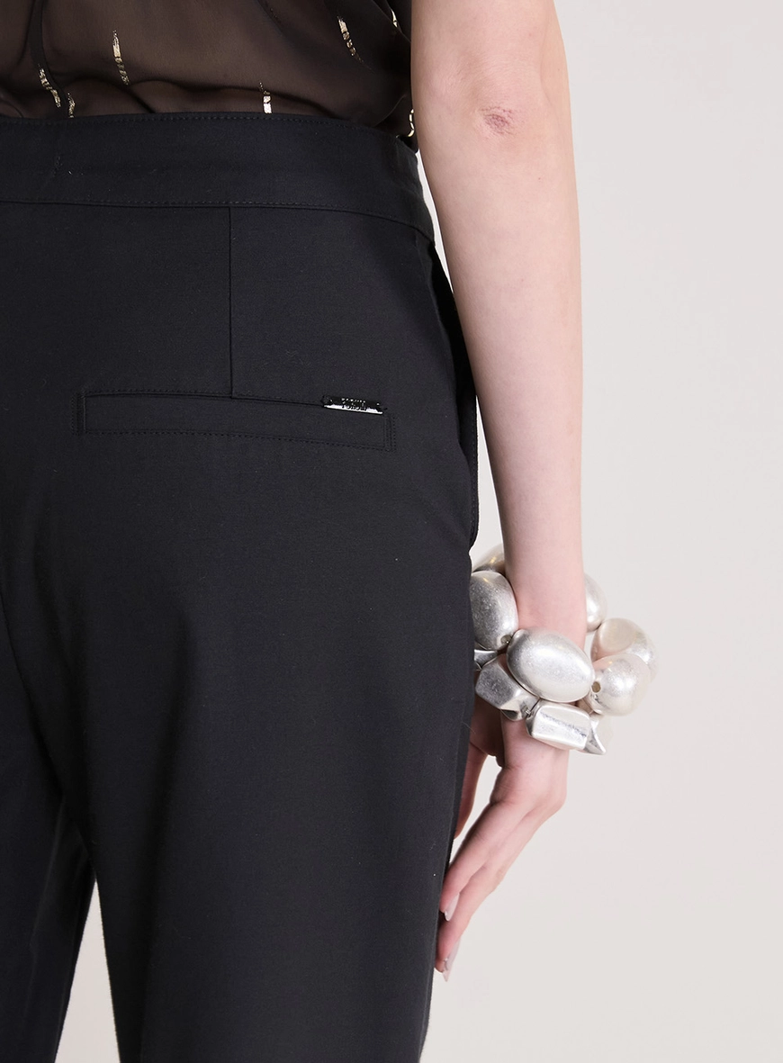 Calça Feminina Alfaiataria Slim Preto 3