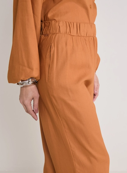 Calça Feminina Reta Cós Com Elástico