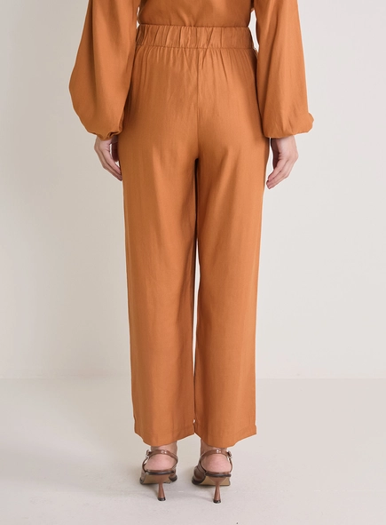 Calça Feminina Reta Cós Com Elástico