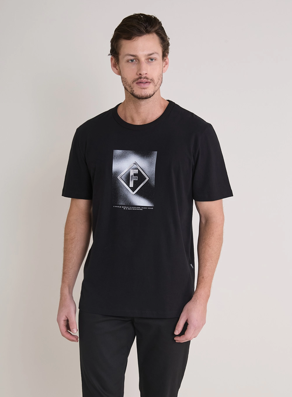 Camiseta Masculina New Box Com Estampa Preto 1
