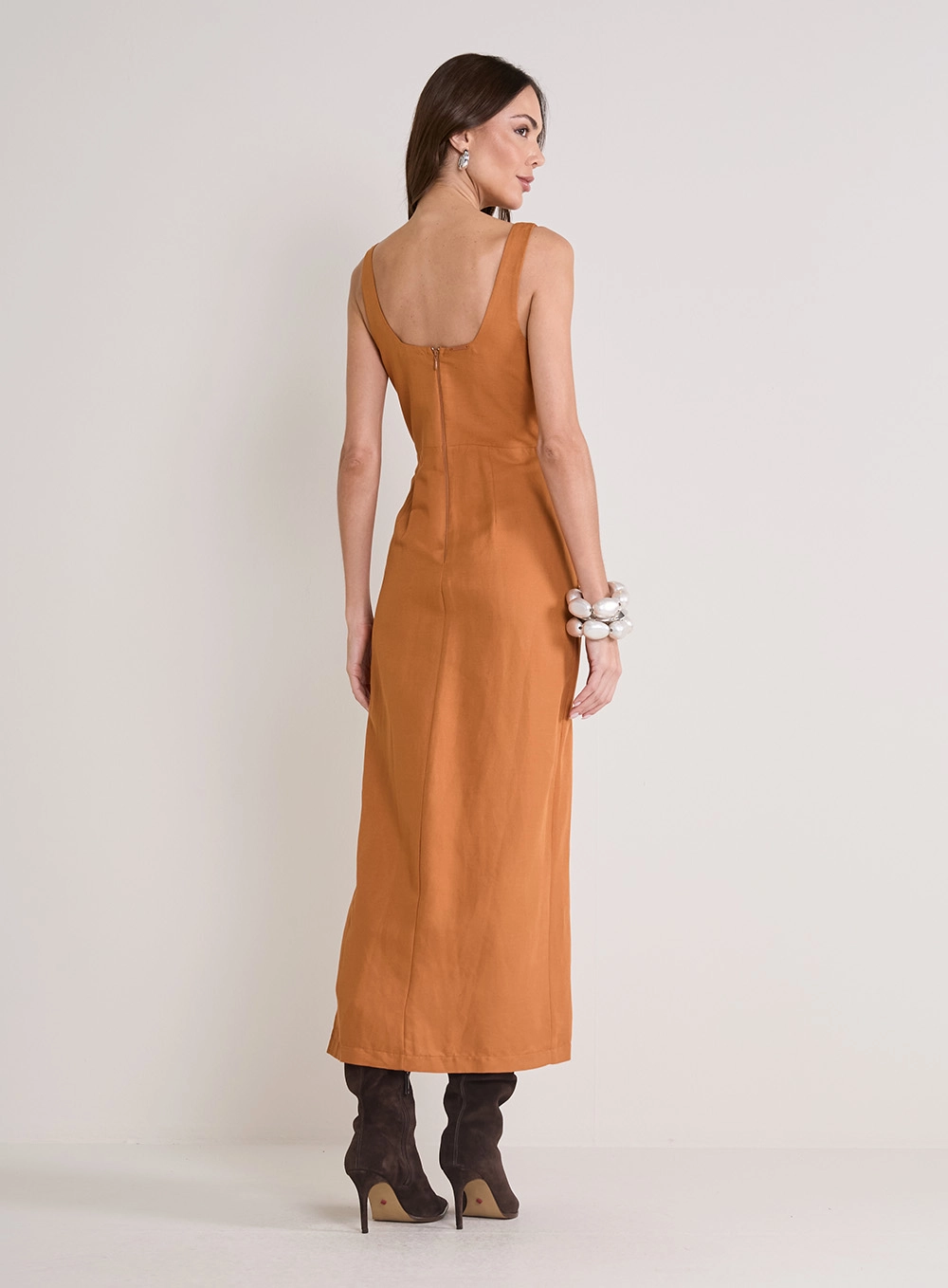 Vestido Midi Com Fenda E Amarração Bege 3