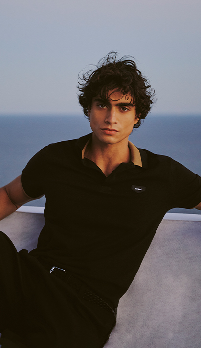 Polos
