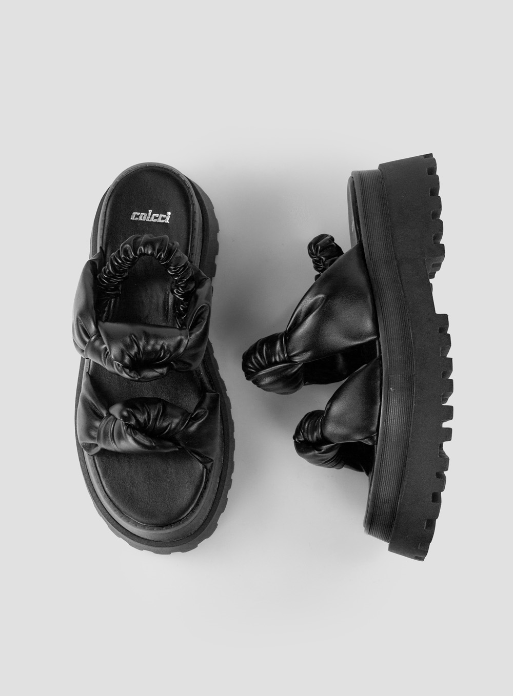 fernanda grand flat sandal