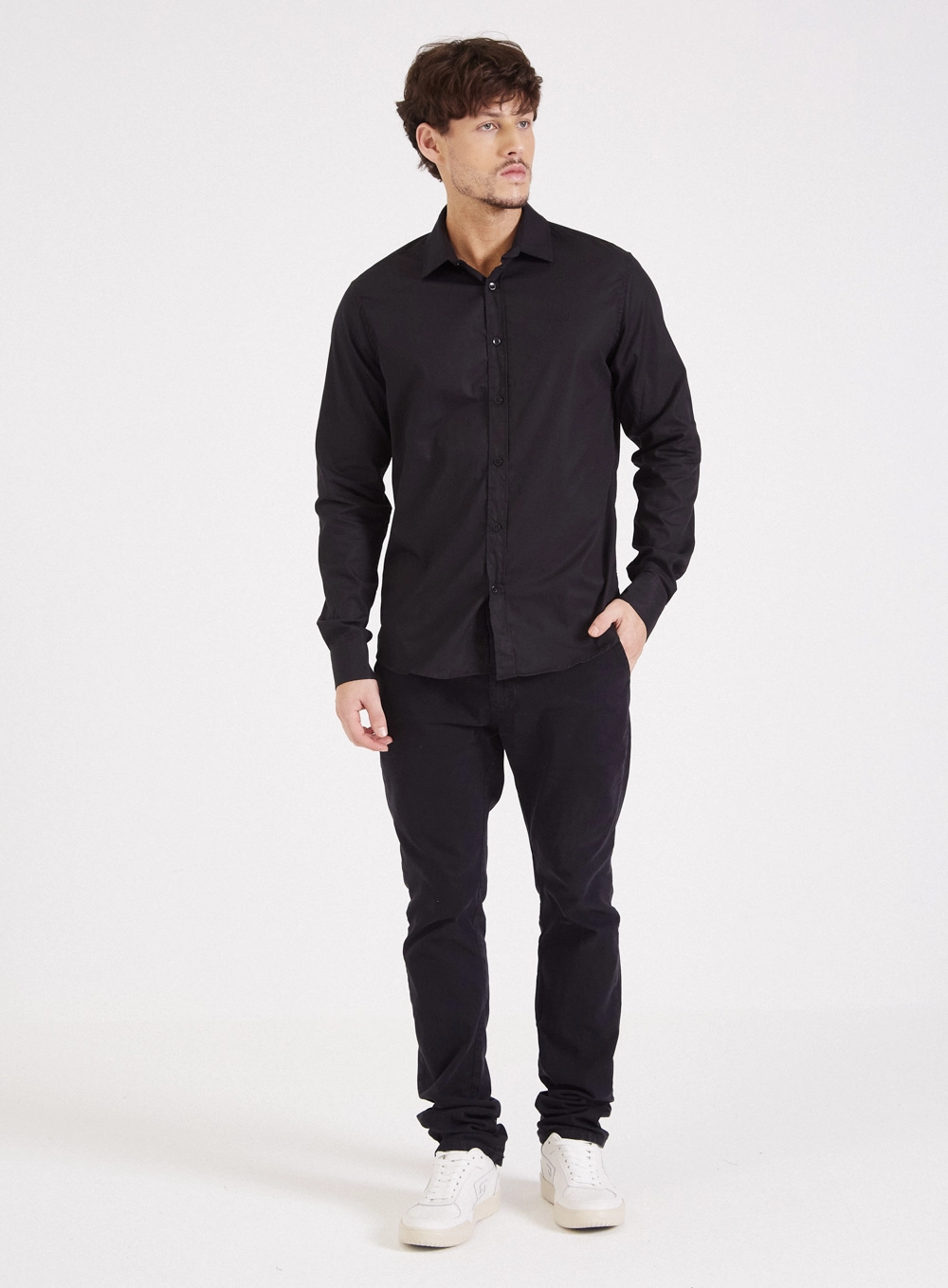 Camisa Masculina Essential Slim Preto