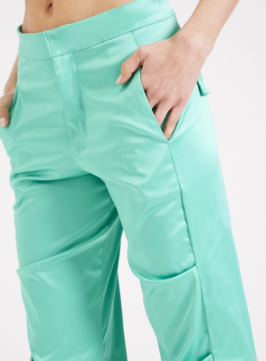 Calça Jogger Acetinada Com Amarração Verde  3