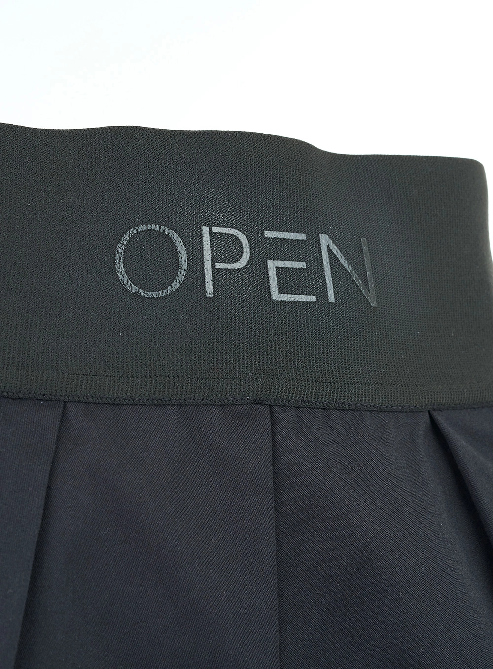 Short Open Com Elástico Preto 3