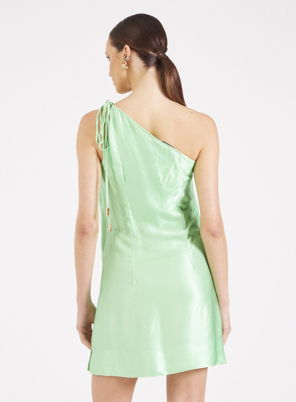 Vestido Reto Decote Assimétrico Verde 2
