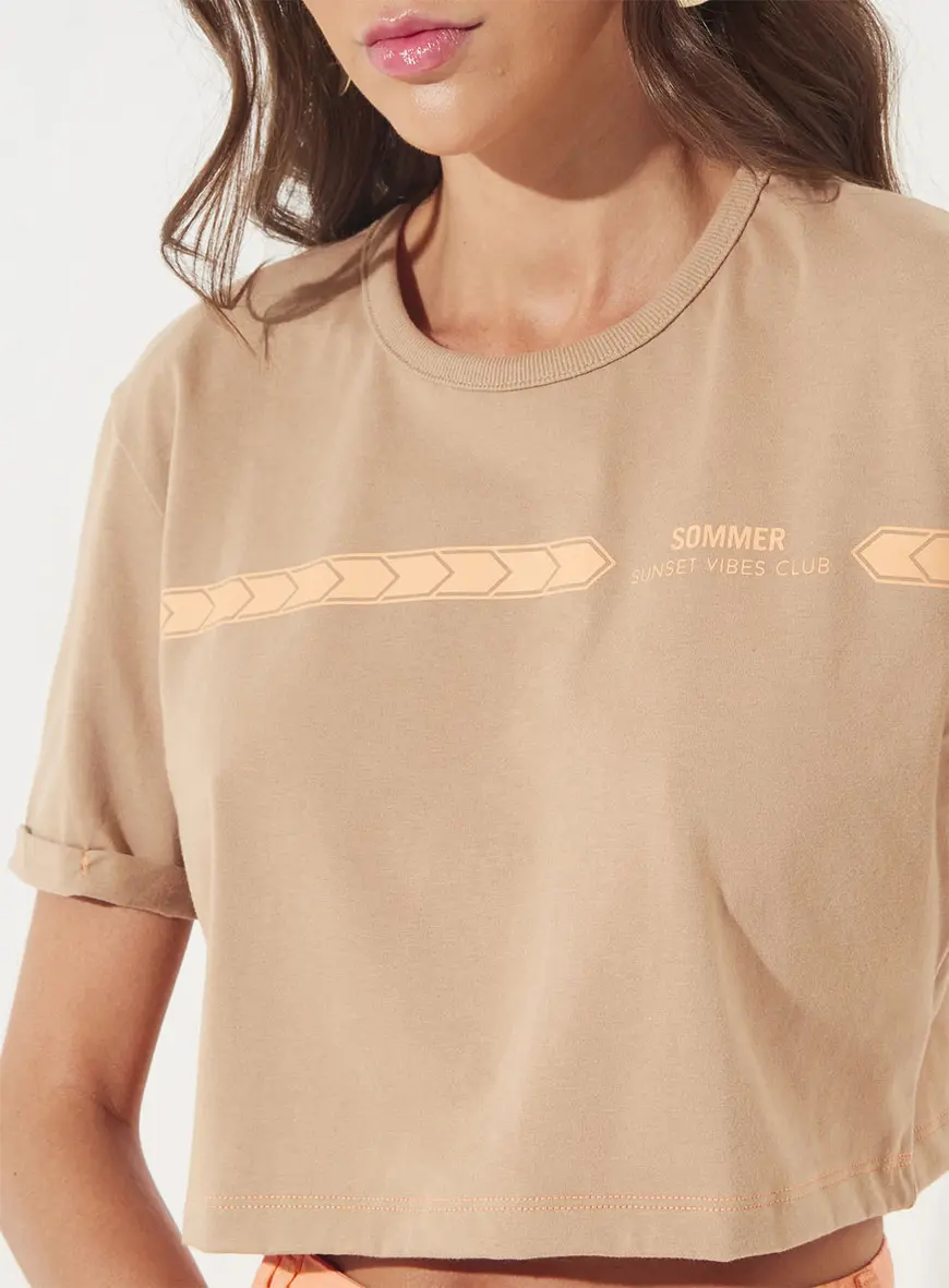 Camiseta Cropped Sunset Vibe Bege Rutito 3