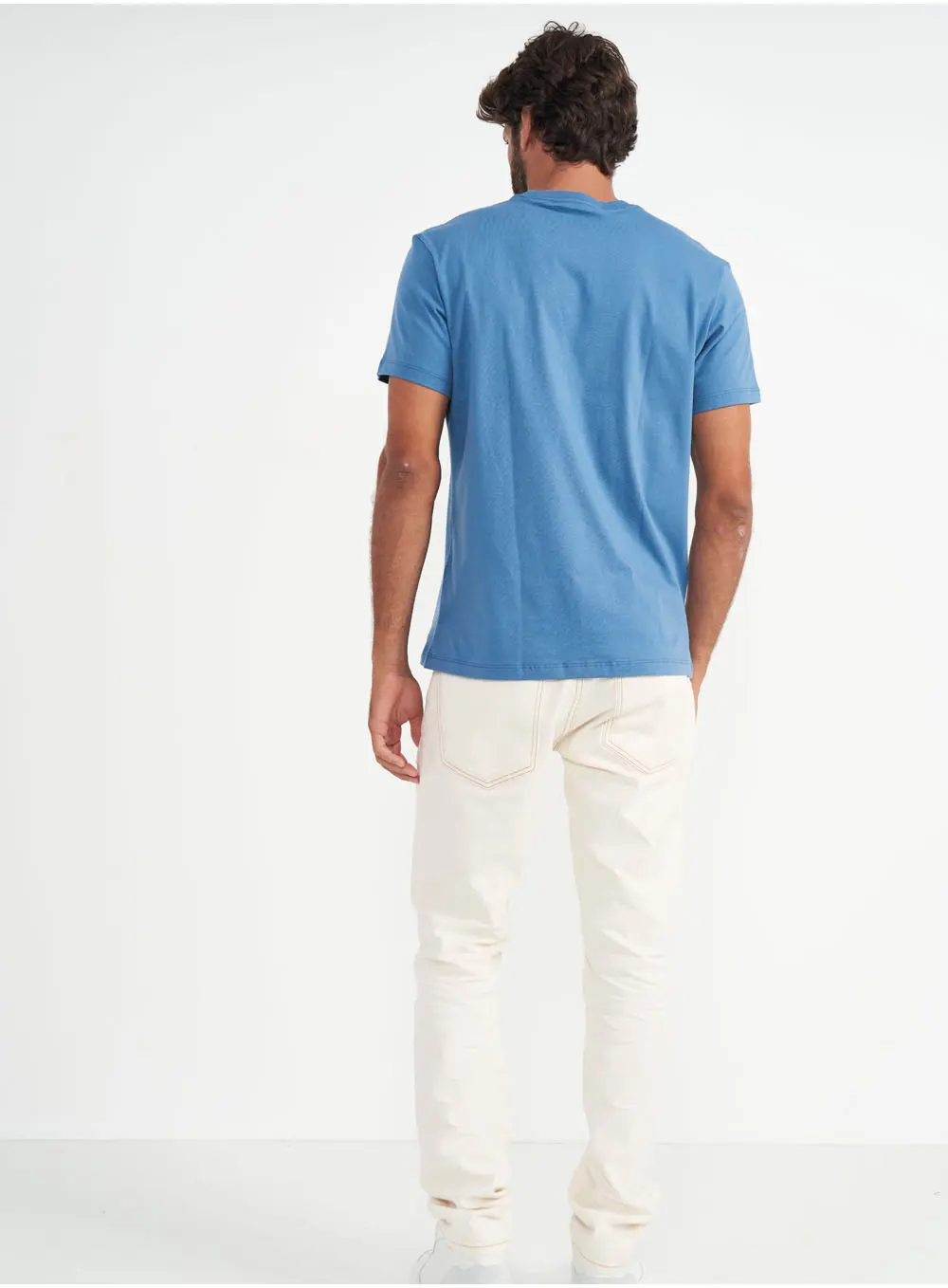Camiseta Masculina Azul Com Estampa Floral Azul Windy Blue