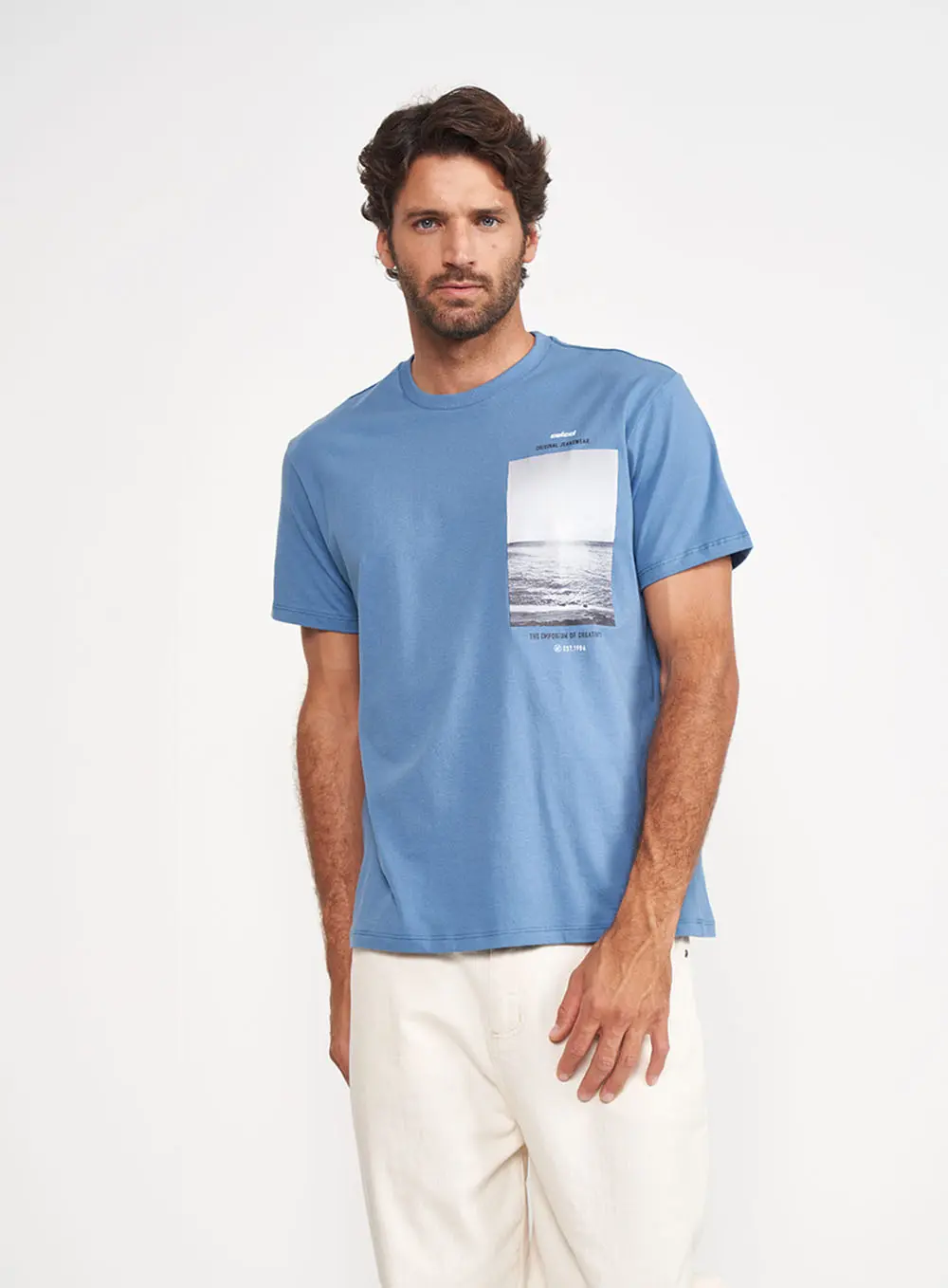 Camiseta Azul Regular Manga Curta Azul Windy Blue