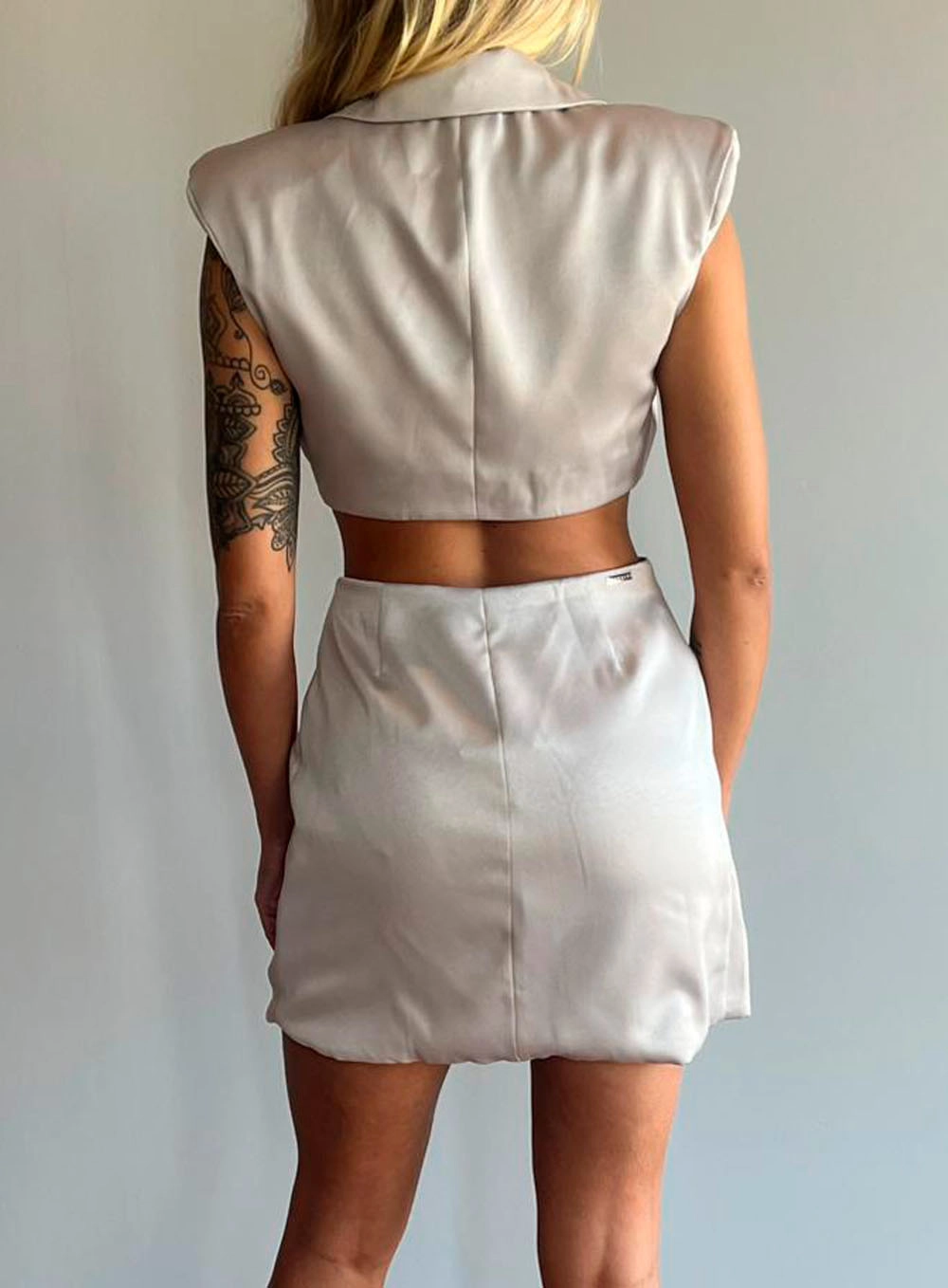 Vestido Alfaiataria Cut Out Bege 2