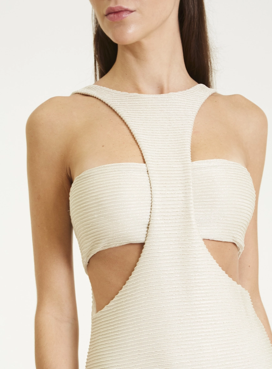 Vestido Com Fenda Forum Bege