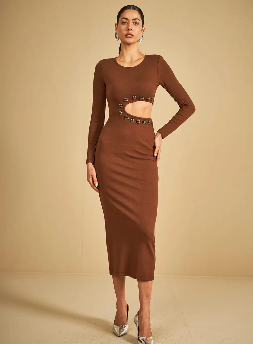 Vestido Midi Detalhe Abertura Marrom 4