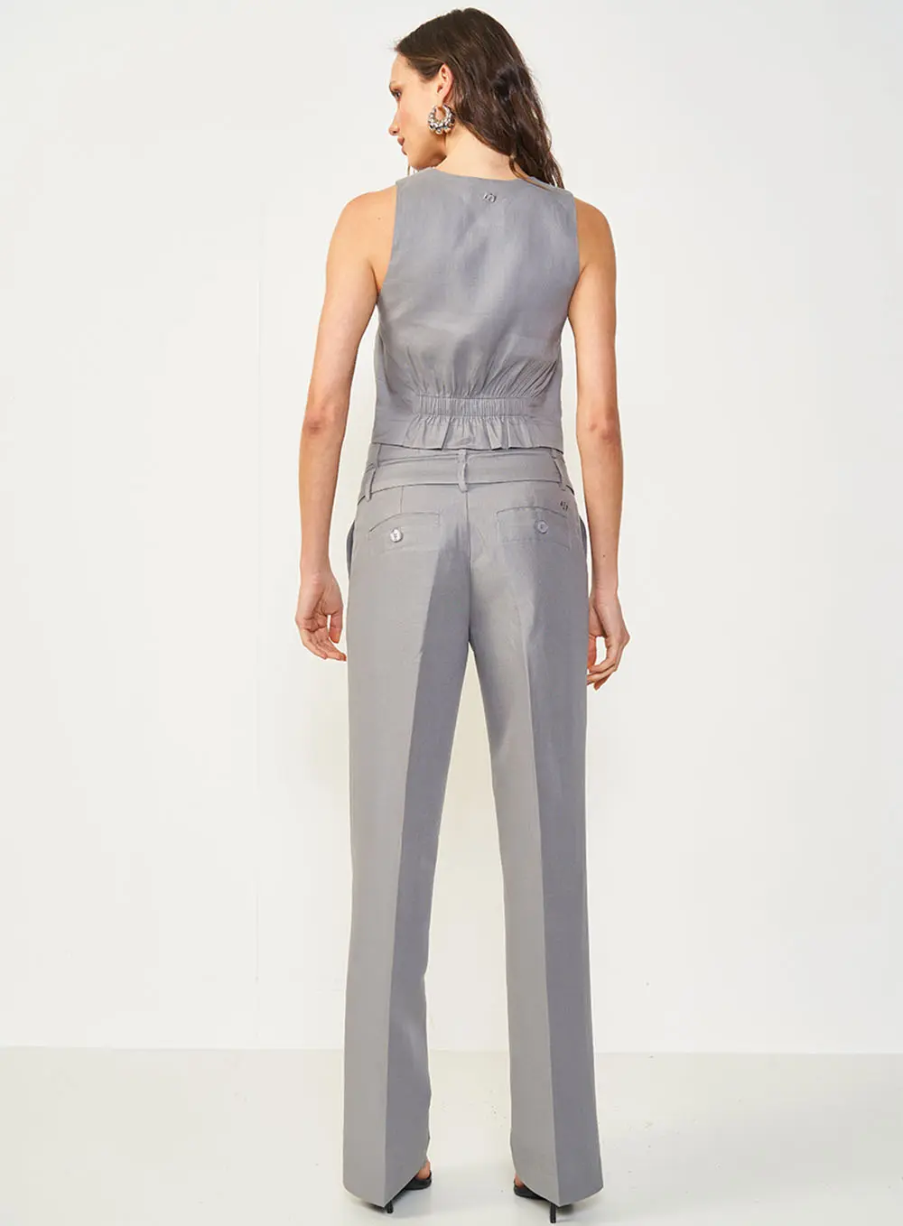 Calça Com Cós Duplo Alfaiataria Jade Cinza