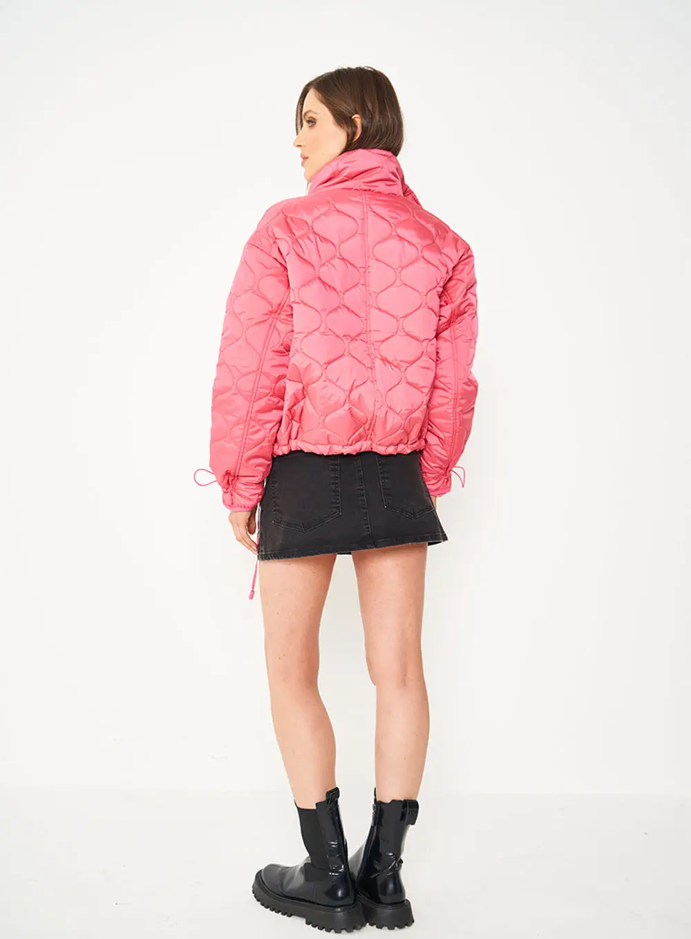 Jaqueta Loose Com Gola Alta Rosa Hiller