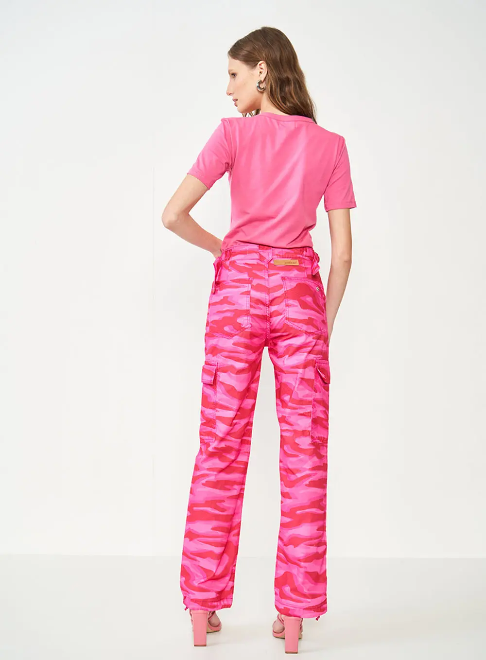 Camiseta Slim Rosa Duplo C Rosa Hiller