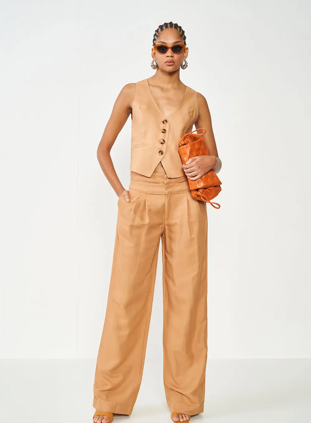 Colete Alfaiataria Marrom Comfy Marrom Delle