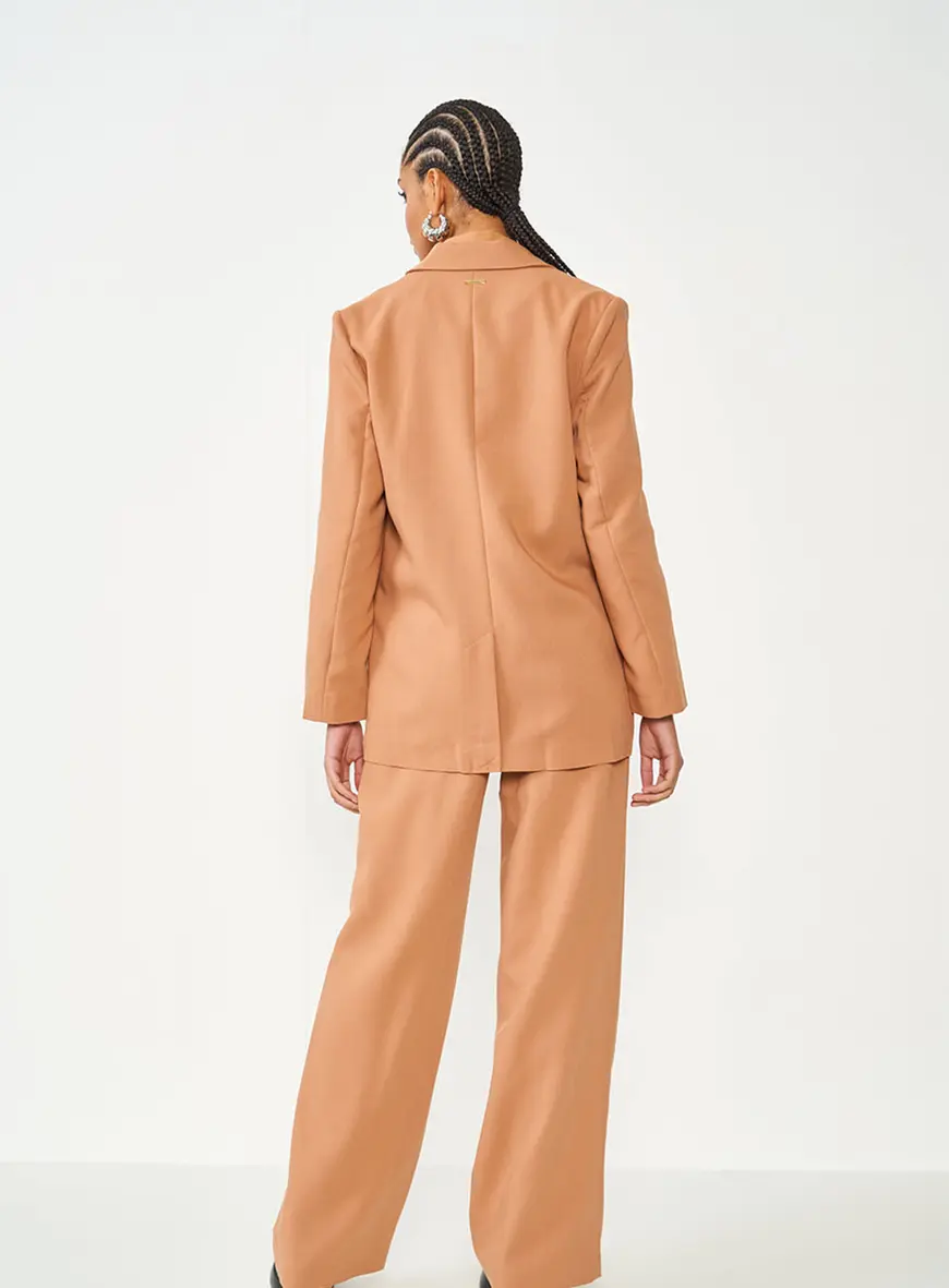 Blazer Loose Com Puxador Diferenciado | COLCCI | Colcci