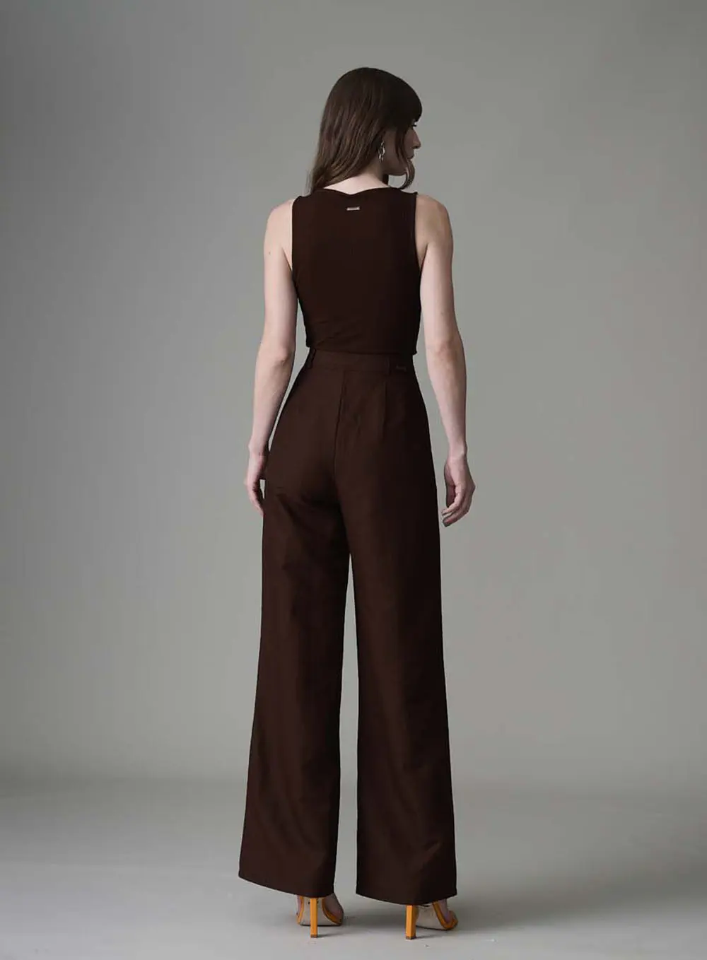 Calça Alfaiataria Em Linho Marrom 2