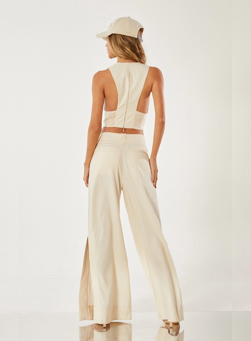 Calça Alfaiataria Loose Com Abertura Lateral Bege 2