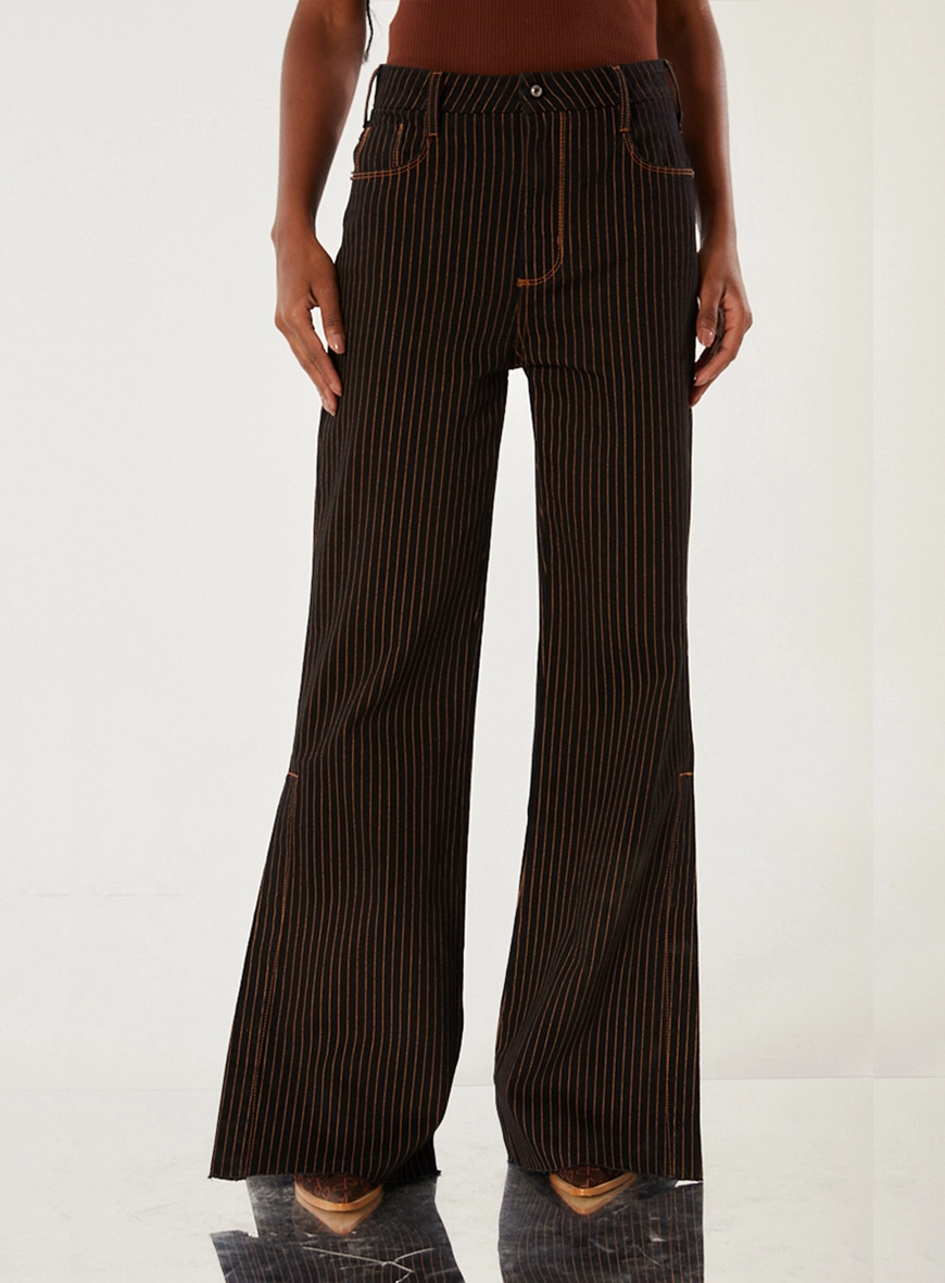 Calça Jeans Natália Listrada Estampado 3