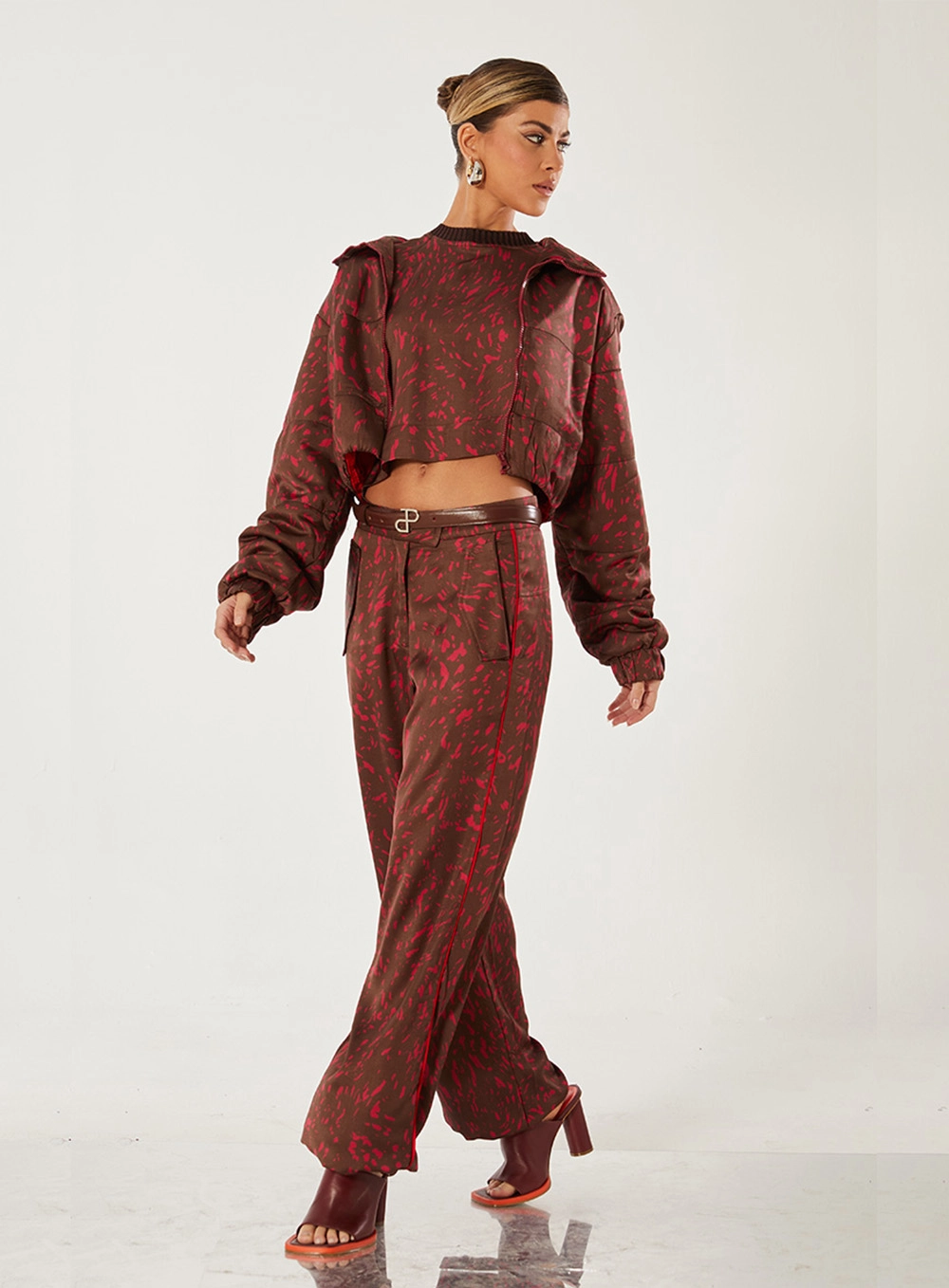 Calça Alfaiataria Com Lapelas Estampado 4