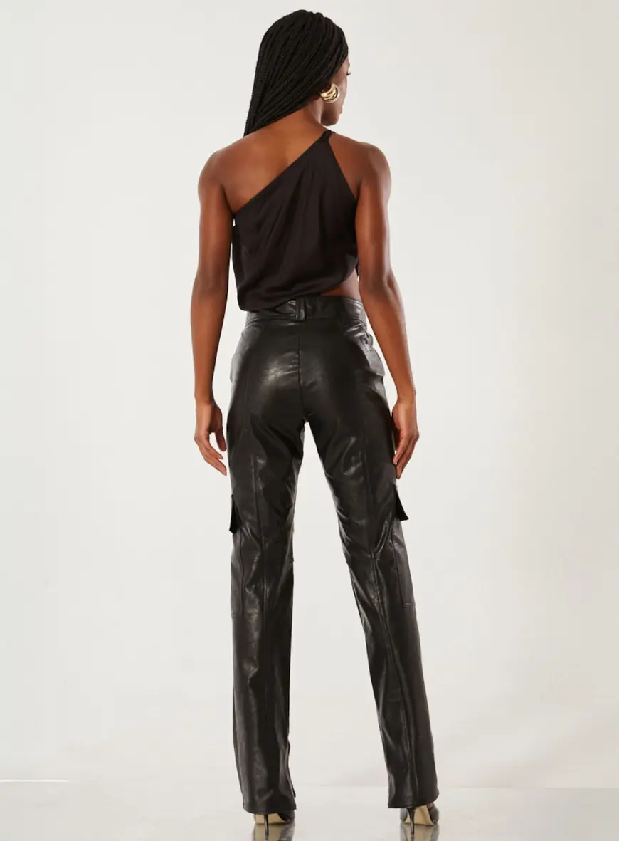 Calça Comfort New Basic Preto 2