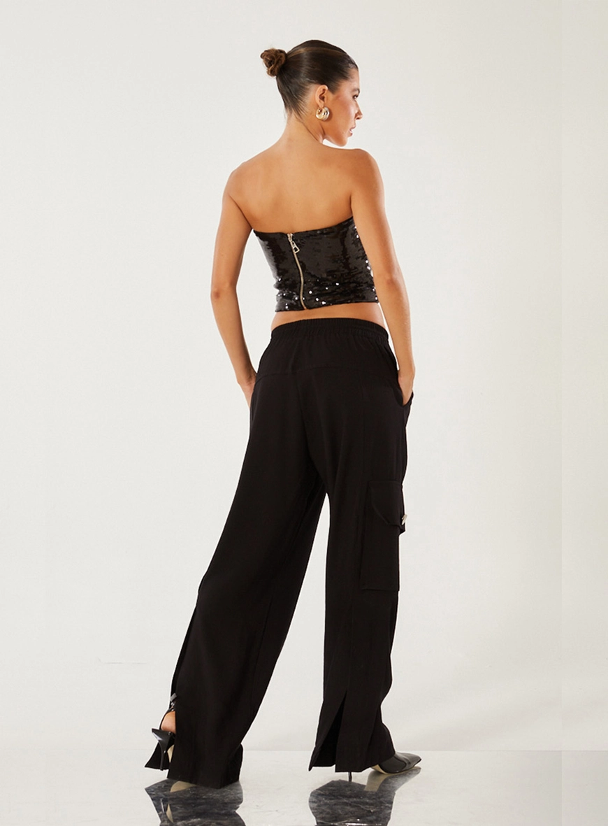 Calça Ampla Com Bolsos Preto 2