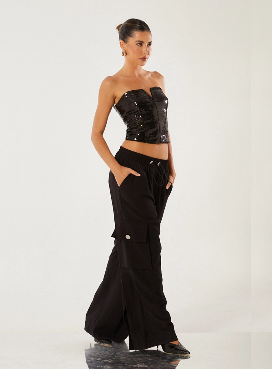 Calça Ampla Com Bolsos Preto 4