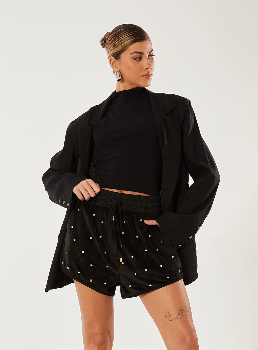 Short Veludo Com Bordado Manual Preto 1