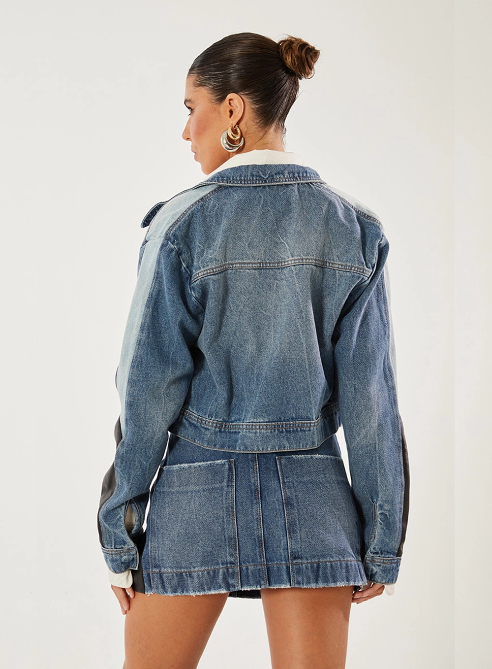 Saia Curta Jeans Índigo 2