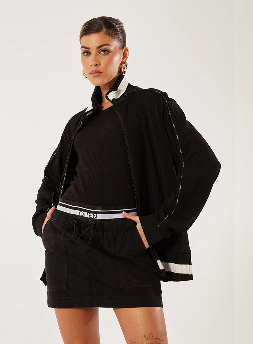 Jaqueta Confort Com Detalhes Logo Preto 1