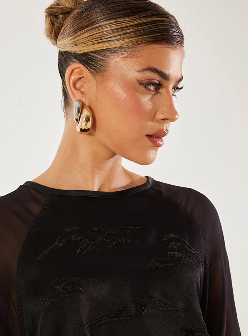 Camiseta Bordada E Mangas Transparente Preto 3